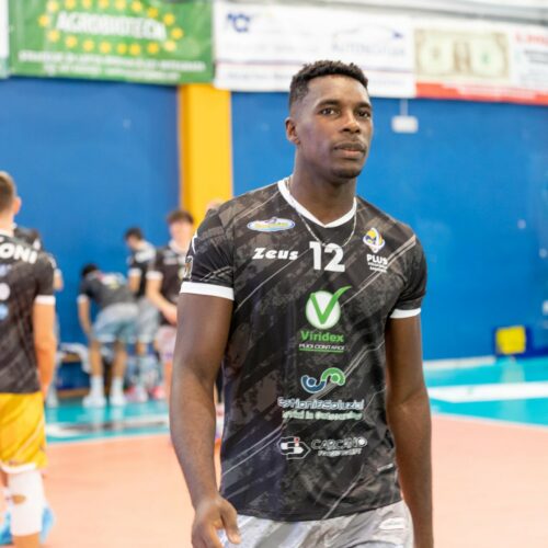 Samuel Onwuelo Plus Volleyball Sabaudia