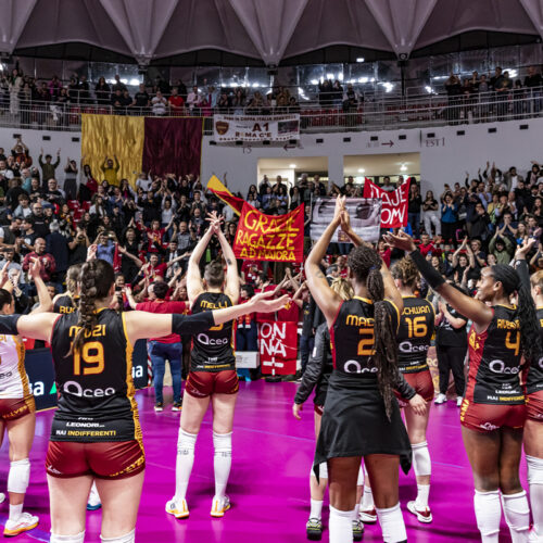 Aeroitalia Smi Roma Palazzetto dello Sport tifosi