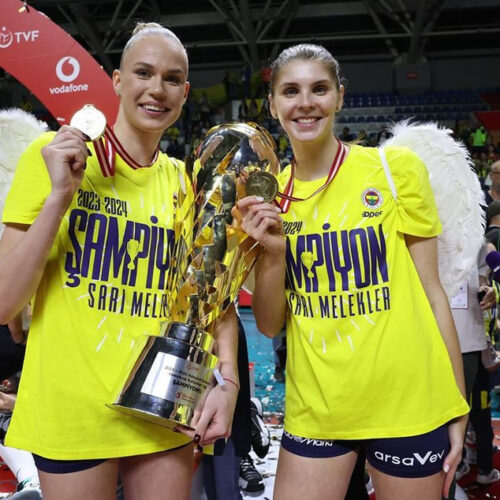 Arina Fedorovtseva Irina Fetisova Fenerbahce premiazione